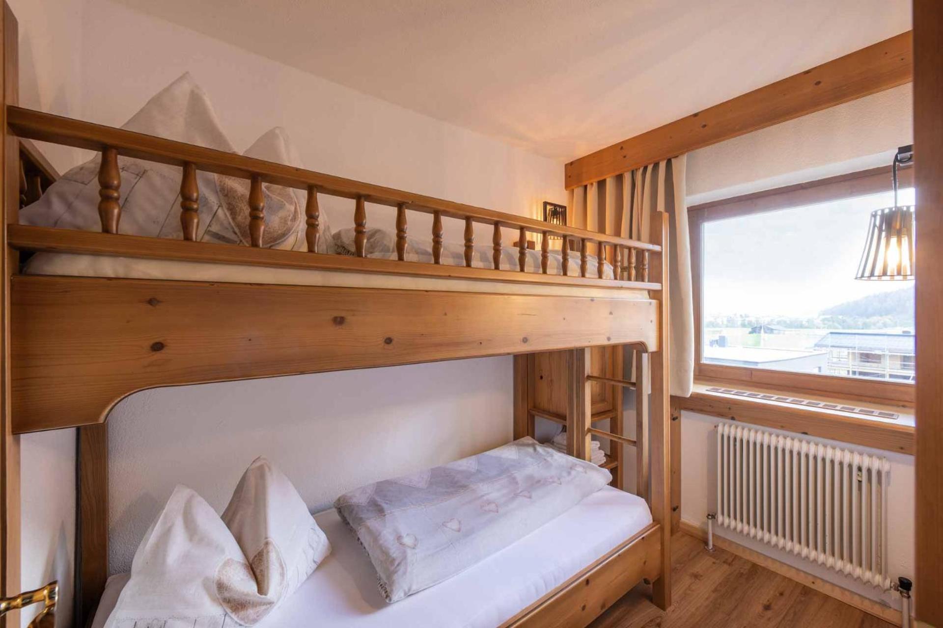 Familien- & Vitalhotel Auenhof フルプメス エクステリア 写真